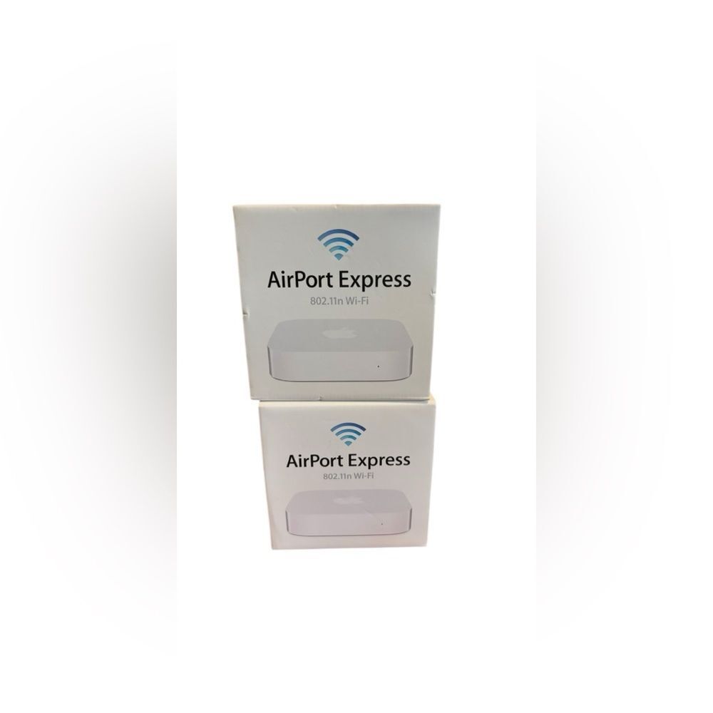 Apple AirPort Express AirPort Extreme WiFi package bundle - Picture 3 of 4